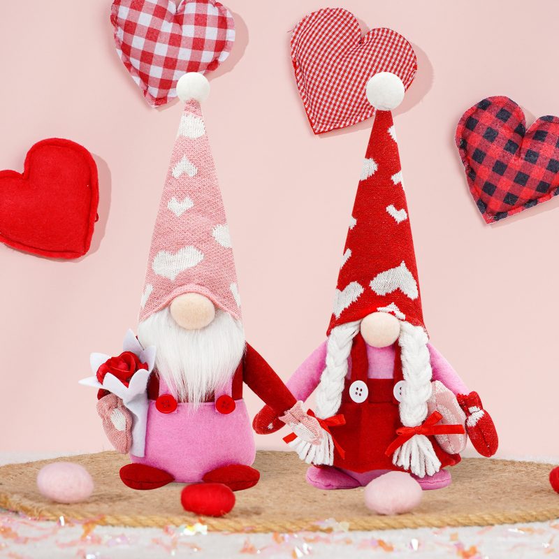 Valentine's Day Love Rose Faceless Baby Decorations - Image 5